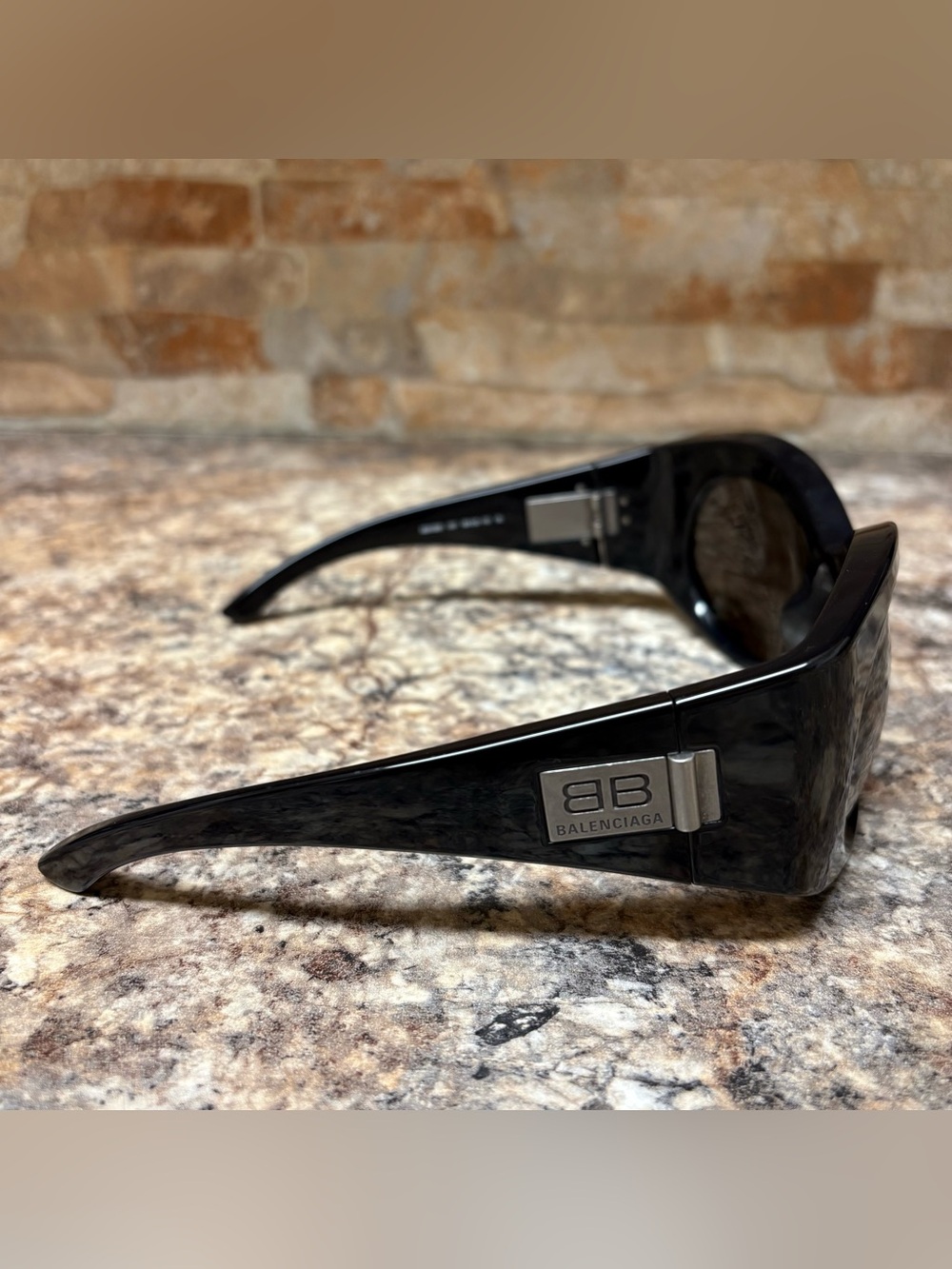 Balenciaga BB0189S Bold Round BB Logo Sunglasses - Picture 5 of 9
